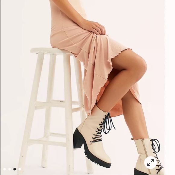 Free People Dylan Lace-Up Boots Platform Heel Ivory White Leather EU 38 US 8 - Picture 3 of 14